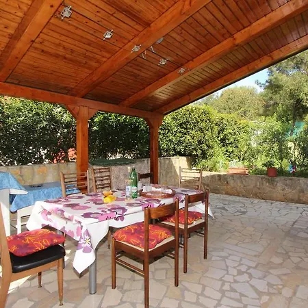 Monpeloso Apartment