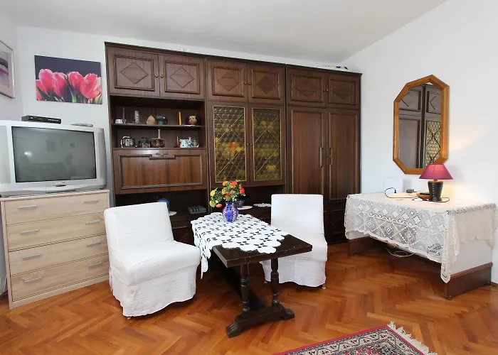 Monpeloso Διαμέρισμα *