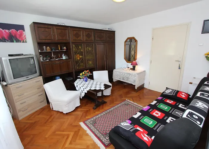 Monpeloso * Ρόβινι