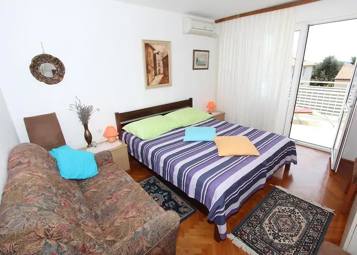 Monpeloso * Ρόβινι