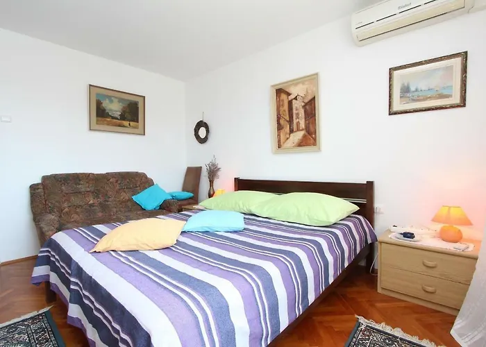 Monpeloso Ρόβινι